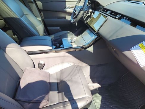Used 2026 Land Rover Range Rover Velar S AWD/4WD image 3