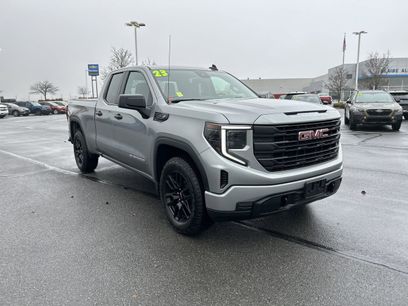Used 2023 GMC Sierra 1500 Pro w/ Graphite Edition
