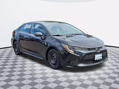 Used 2022 Toyota Corolla LE FWD image 8