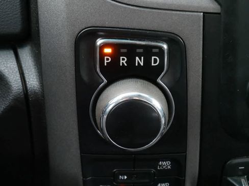 Used 2019 RAM 1500 Tradesman w/ Chrome Appearance Group AWD/4WD image 24
