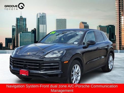 Used 2024 Porsche Cayenne image 1