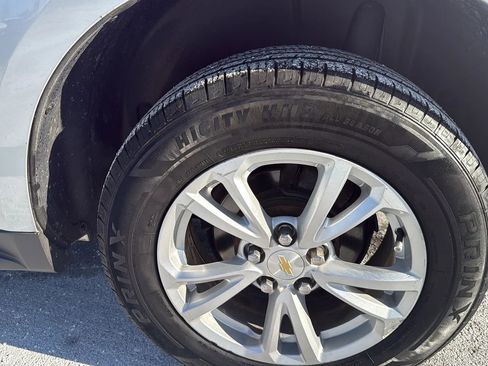 Used 2017 Chevrolet Equinox LS image 12