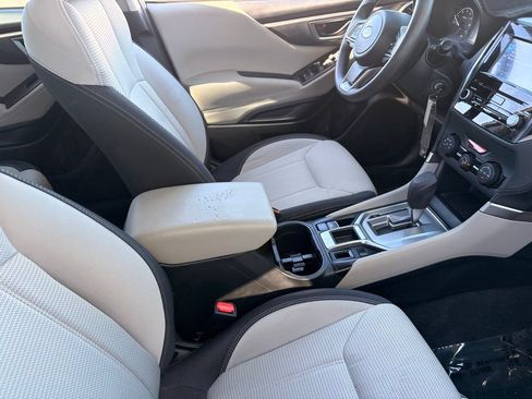 Used 2022 Subaru Forester AWD/4WD image 11