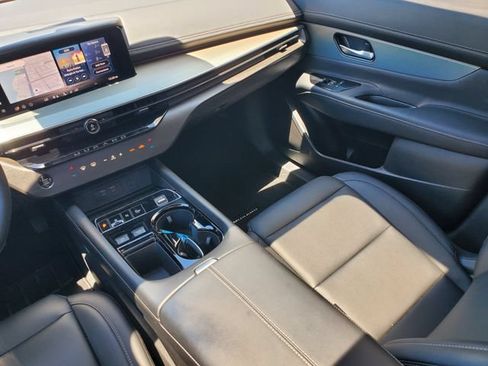 Certified 2025 Nissan Murano SL w/ Cargo Package AWD/4WD image 35
