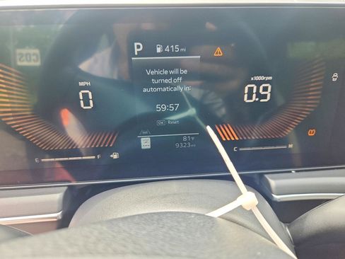 Used 2025 Kia K5 GT-Line w/ GT-Line Premium Package AWD/4WD image 8