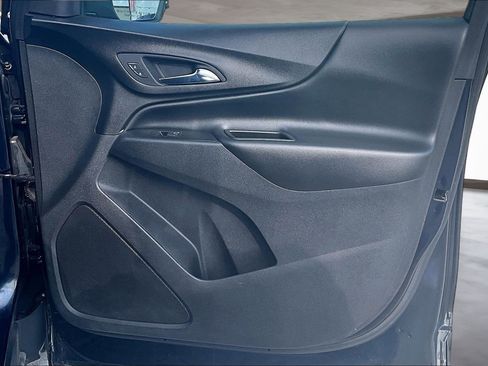 Used 2020 Chevrolet Equinox LT AWD/4WD image 24