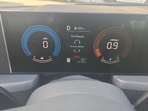 Used 2025 Hyundai Sonata SEL FWD image 2