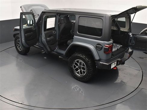 New 2025 Jeep Wrangler Rubicon image 28