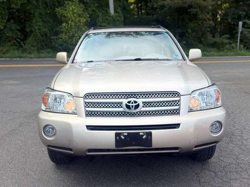 Used 2007 Toyota Highlander Limited w/ Extra Vale Pkg #3 AWD/4WD image 2