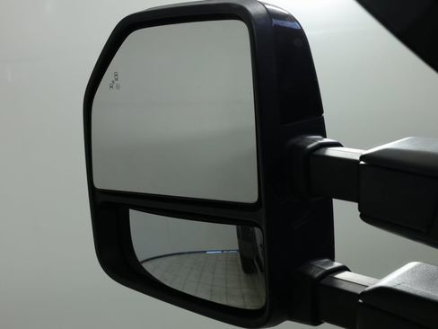 Used 2017 Ford F350 King Ranch image 19