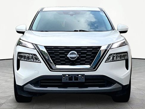 Used 2023 Nissan Rogue SV FWD image 4