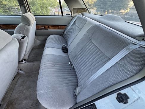 Used 1995 Buick Le Sabre Custom image 14
