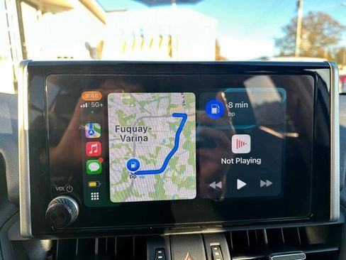 Used 2023 Toyota RAV4 XLE Premium image 16