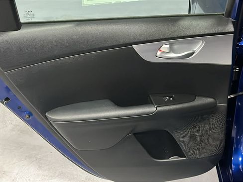 Used 2023 Kia Forte LXS FWD image 22