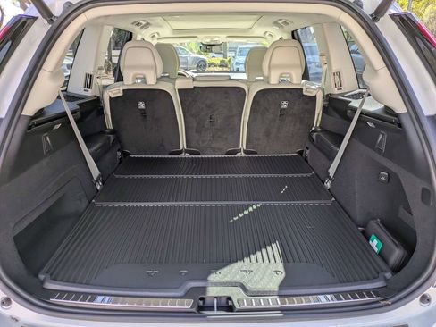 New 2026 Volvo XC90 B6 Ultra w/ Protection Package Premier AWD/4WD image 12