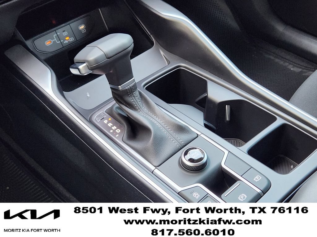 New 2026 Kia Sorento LX FWD image 15