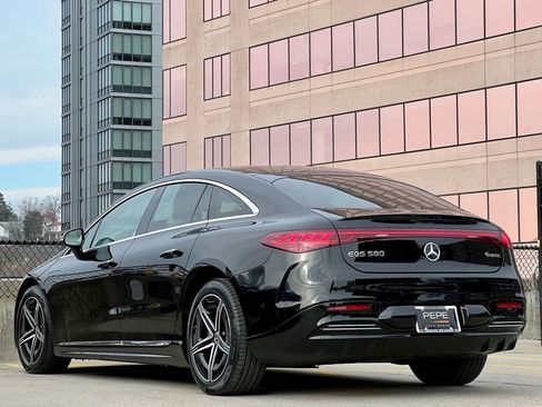 Certified 2024 Mercedes-Benz EQS 580 4MATIC Sedan image 5