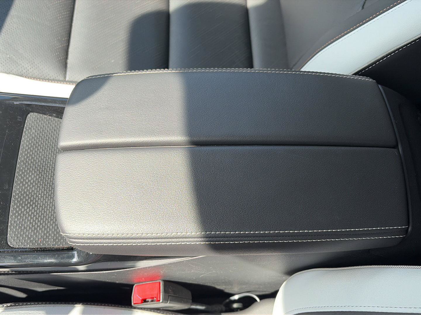 Used 2025 Buick Envision Sport Touring AWD/4WD image 21