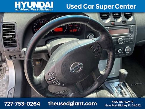 Used 2012 Nissan Altima 2.5 SL w/ 2.5SL Pkg FWD image 12