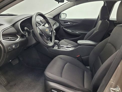 Used 2024 Chevrolet Malibu LT image 17