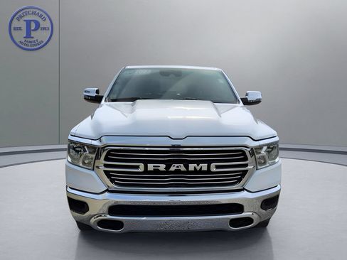 Used 2023 RAM 1500 Laramie AWD/4WD image 2