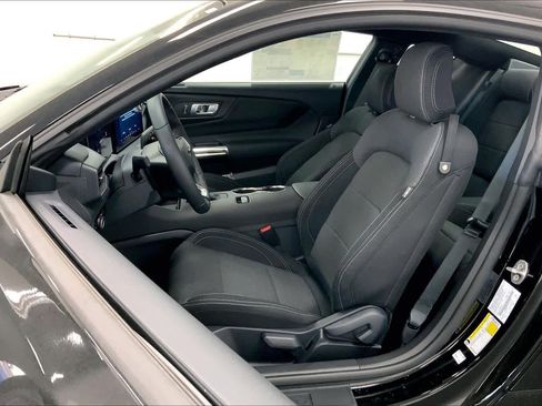 New 2026 Ford Mustang EcoBoostﾮ Fastback image 9