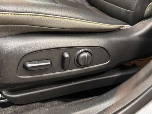 Used 2025 Chevrolet Trax ACTIV w/ Driver Confidence Package FWD image 27