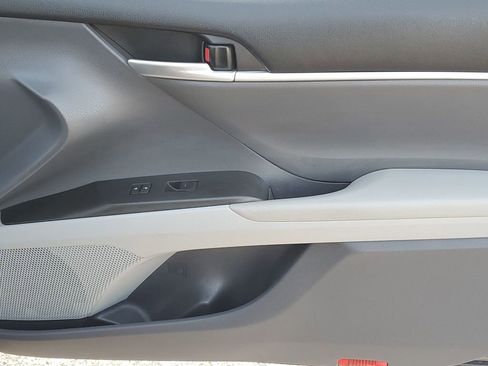 Certified 2023 Toyota Camry LE image 43