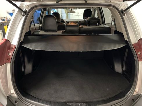 Used 2013 Toyota RAV4 XLE image 11