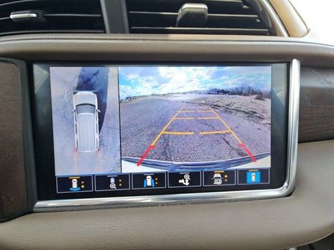 Used 2021 GMC Yukon Denali w/ Denali Ultimate Package image 21