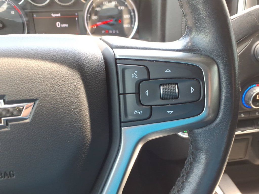 Used 2021 Chevrolet Silverado 1500 RST w/ Z71 Off-Road Package AWD/4WD image 24