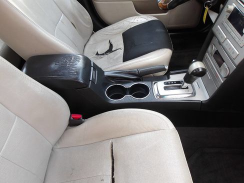 Used 2008 Lincoln MKZ image 18