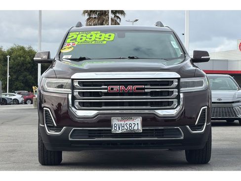 Used 2021 GMC Acadia SLE w/ Driver Convenience Package FWD image 9