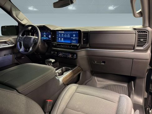 Used 2026 Chevrolet Silverado 1500 RST AWD/4WD image 30