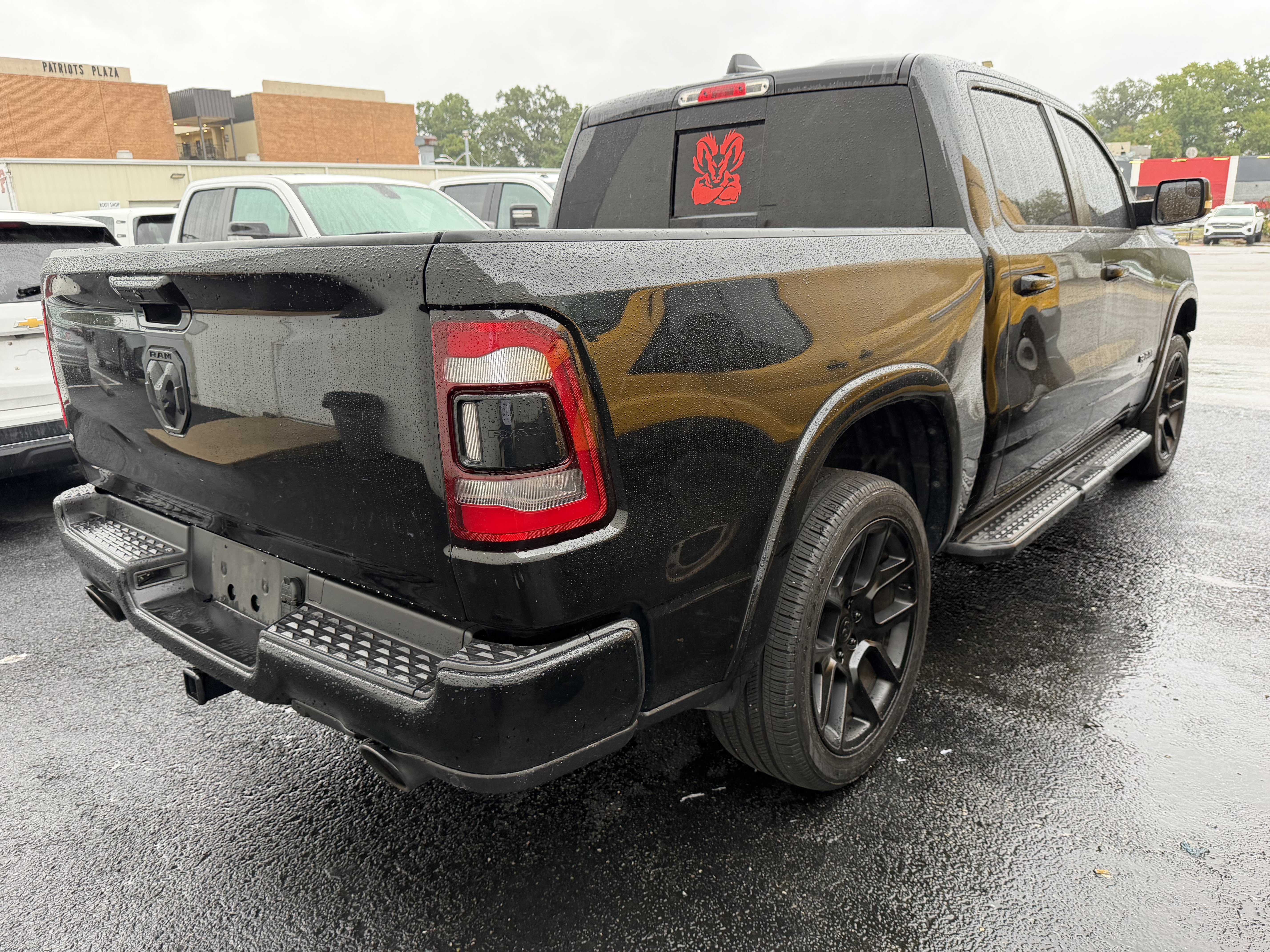 Used 2021 RAM 1500 Laramie AWD/4WD image 15