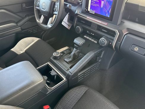 New 2026 Toyota 4Runner SR5 AWD/4WD image 20
