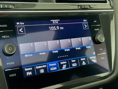 Used 2021 Volkswagen Tiguan SE R-Line image 15