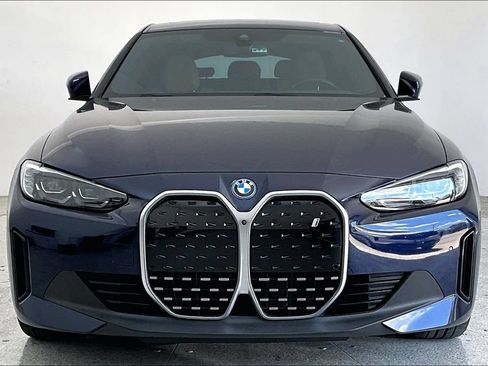 Used 2023 BMW i4 eDrive40 w/ Premium Package RWD image 3