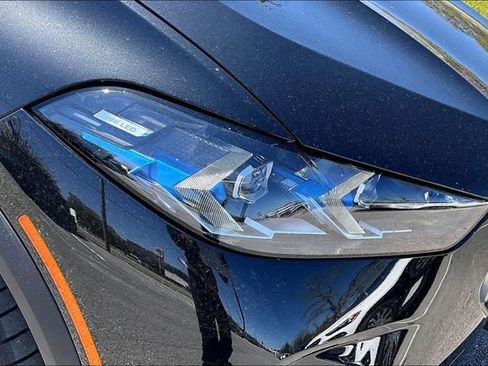 Used 2025 BMW X5 xDrive40i w/ Climate Comfort Package image 33