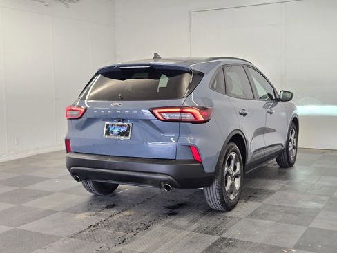 Certified 2025 Ford Escape ST-Line image 7