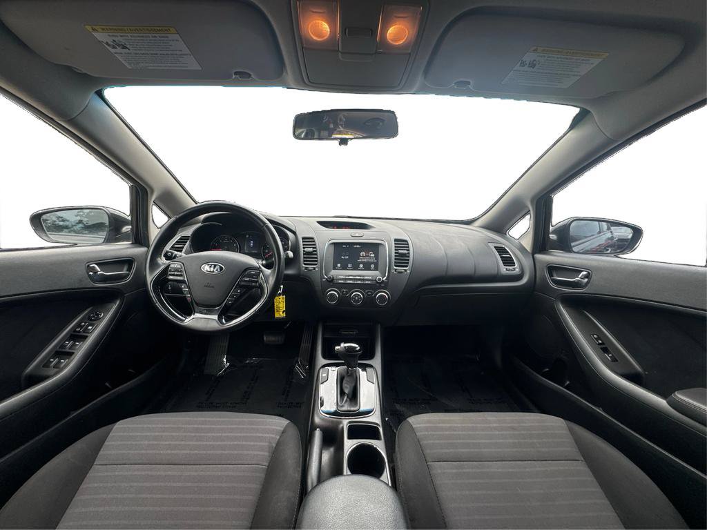 Used 2017 Kia Forte S FWD image 17