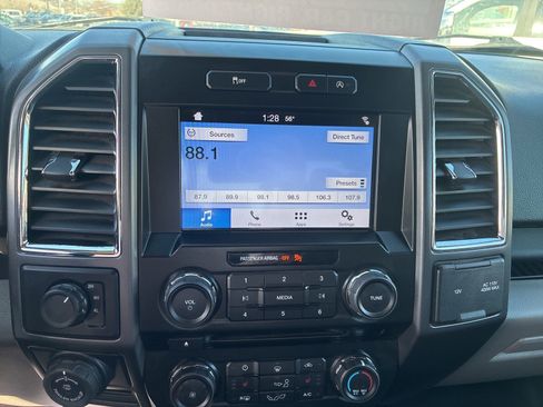 Used 2016 Ford F150 XLT w/ Equipment Group 302A Luxury image 21