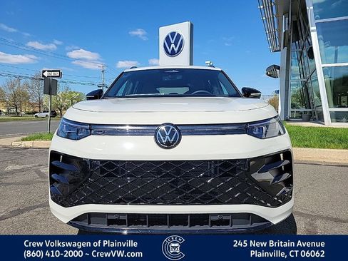 New 2026 Volkswagen Tiguan SE R-Line AWD/4WD image 22