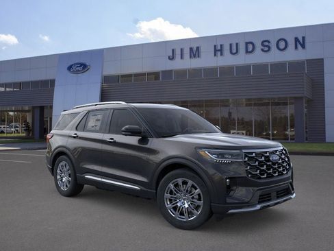 New 2026 Ford Explorer Platinum image 7