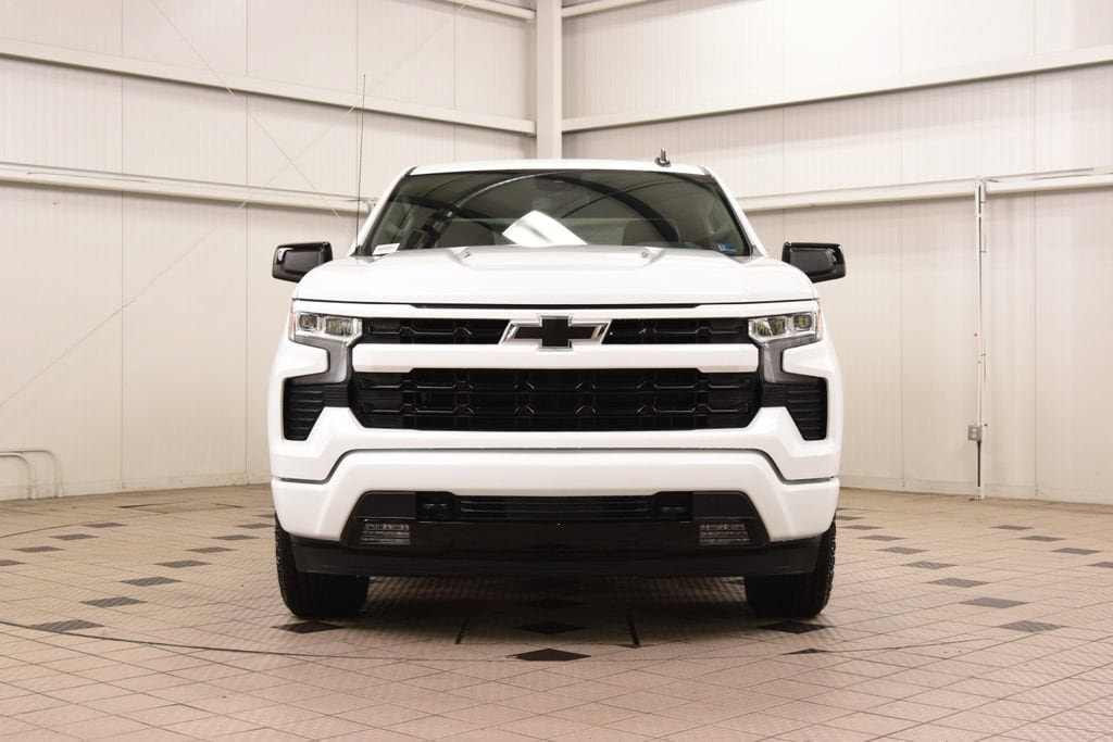 New 2026 Chevrolet Silverado 1500 RST w/ Z71 Off-Road Package AWD/4WD image 2