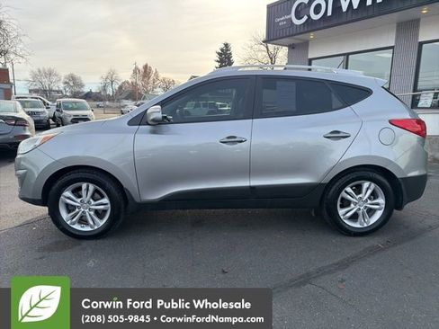 Used 2012 Hyundai Tucson GLS image 8