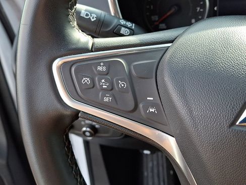 Used 2023 Chevrolet Equinox LT image 18