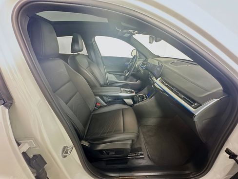 Used 2025 BMW X2 xDrive28i w/ Convenience Package image 34