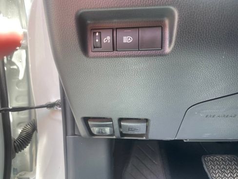 Used 2025 Toyota RAV4 LE FWD image 18