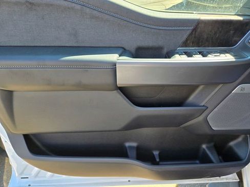 New 2025 Ford F350 Lariat w/ Lariat Ultimate Package image 14